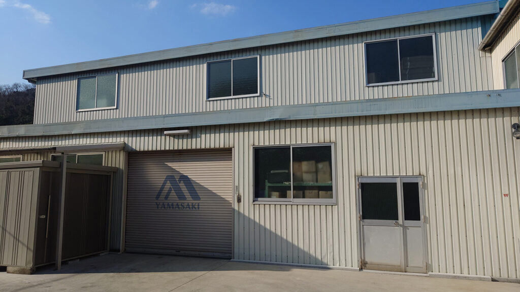 ブラシ工場